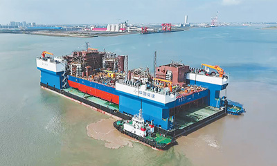 焦点测速：全球最大江海移动船坞完成出海运输任务